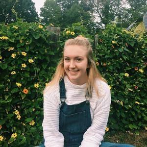 Meet your Posher, Eva